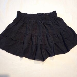 SHEIN Black Smocked Waist Tiered Mini Shorts